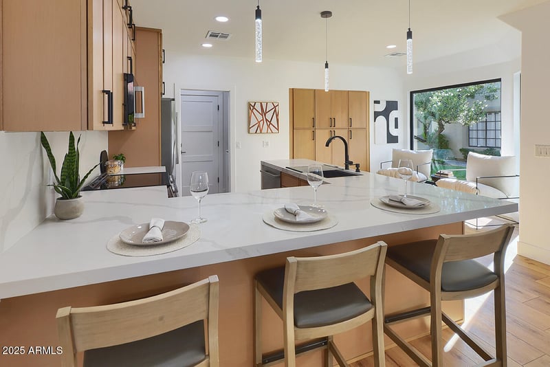 8858 Meadow Hill Dr, Scottsdale, AZ 85258