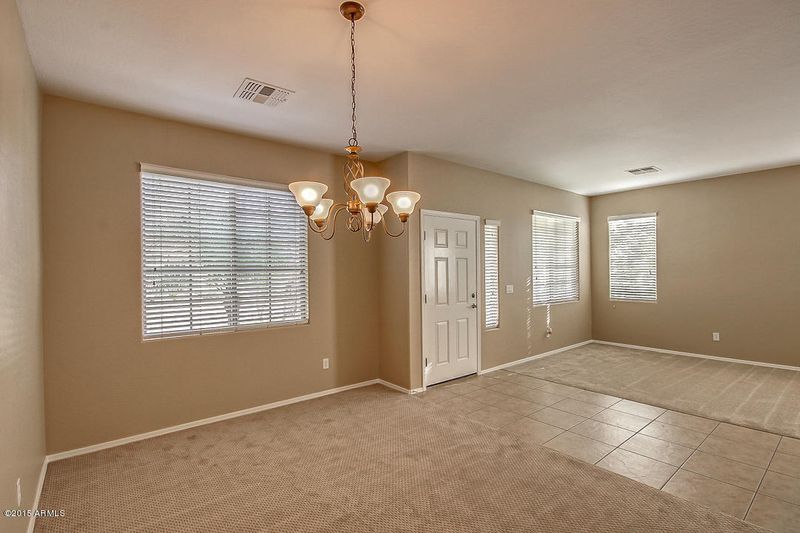 8858 W Northview Ave, Glendale, AZ 85305