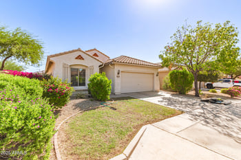 8859 181st Ave, Waddell, AZ 85355