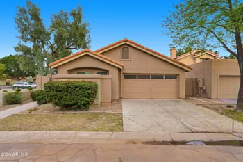 8859 Grandview Dr, Tempe, AZ 85284