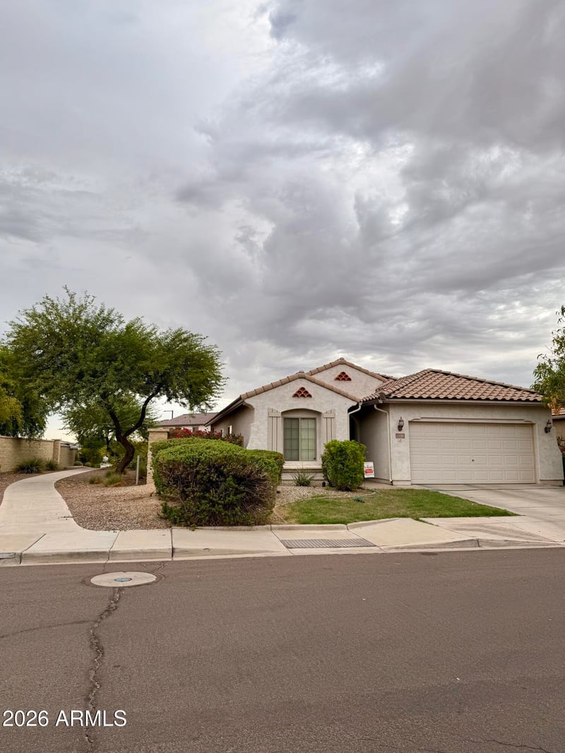 8859 181st Ave, Waddell, AZ 85355