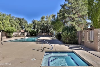 8859 Grandview Dr, Tempe, AZ 85284