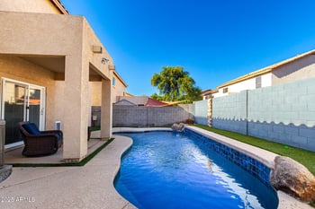 8860 Plana Ave, Mesa, AZ 85212