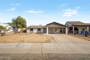 8861 Weldon Ave, Phoenix, AZ 85037