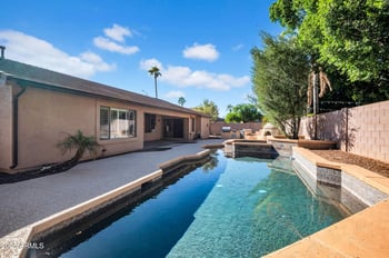 8862 Irma Ln, Peoria, AZ 85382