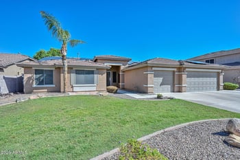 8862 Runion Dr, Peoria, AZ 85382