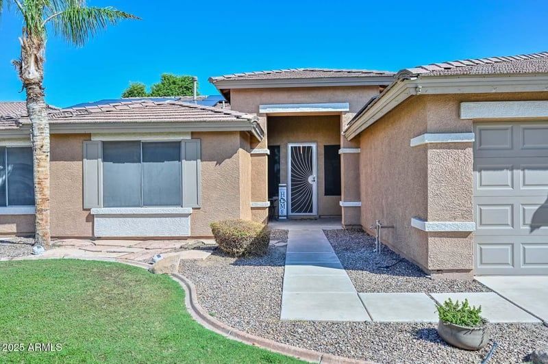 8862 Runion Dr, Peoria, AZ 85382