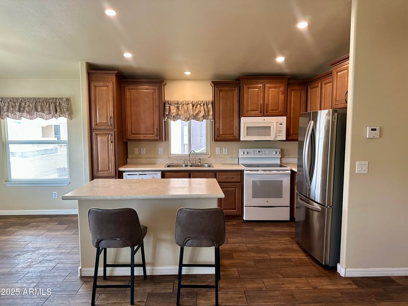 8865 Baseline Rd #336, Mesa, AZ 85209