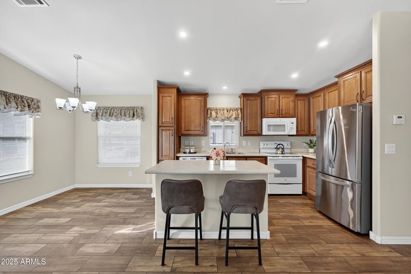 8865 Baseline Rd #336, Mesa, AZ 85209