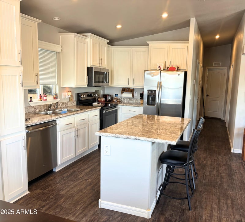 8865 Baseline Rd #558, Mesa, AZ 85209