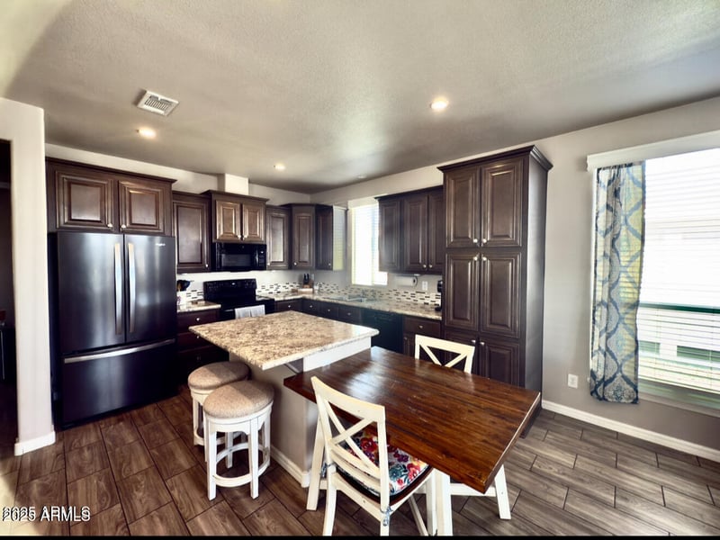 8865 Baseline Rd #614, Mesa, AZ 85209