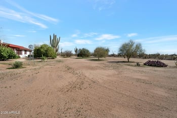 8865 Page Rd, Florence, AZ 85132