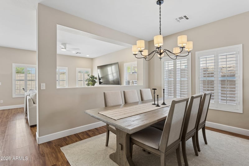 8866 E Shangri La Rd, Scottsdale, AZ 85260