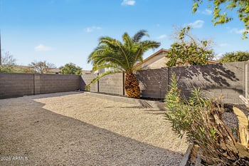 8870 W Morningside Dr, Peoria, AZ 85382