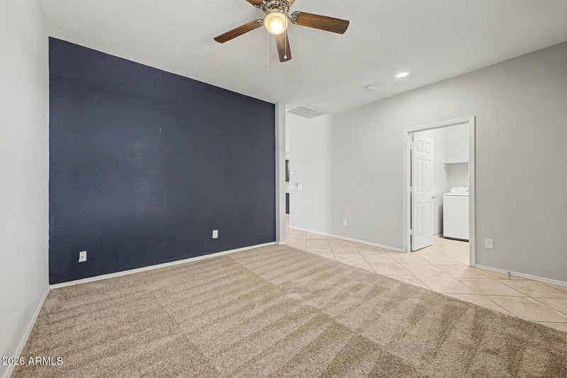 8873 N 71st Dr, Peoria, AZ 85345