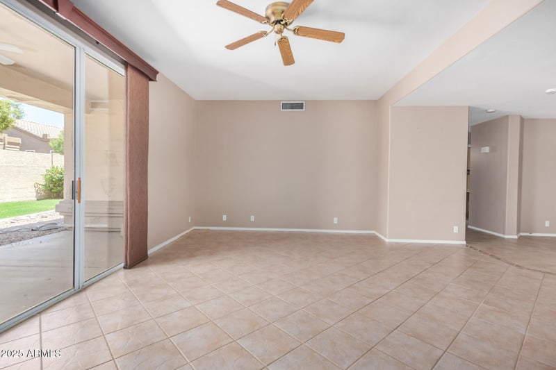 8874 Piute Ave, Peoria, AZ 85382