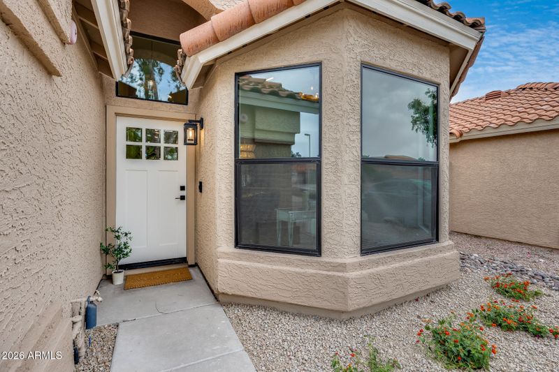 8876 E Windrose Dr, Scottsdale, AZ 85260