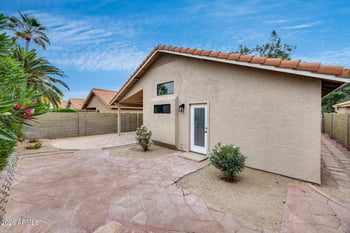 8876 Windrose Dr, Scottsdale, AZ 85260