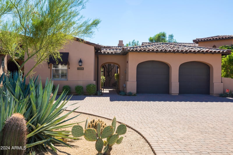 8883 Mountain Spring Rd, Scottsdale, AZ 85255