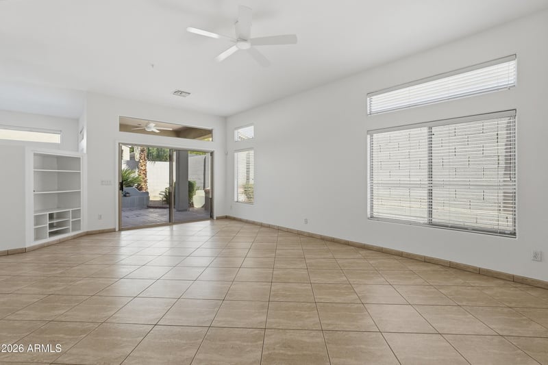 8886 Calle Buena Vista --, Scottsdale, AZ 85255