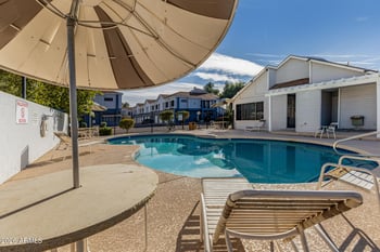 8888 47th Ave #141, Glendale, AZ 85302