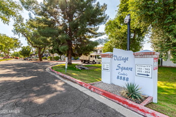 8888 47th Ave #145, Glendale, AZ 85302