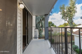 8888 47th Ave #240, Glendale, AZ 85302