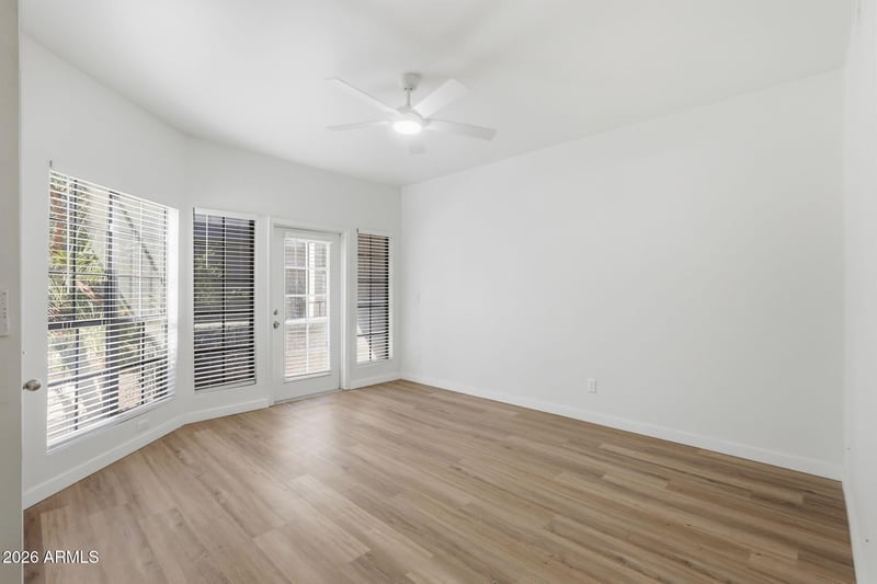 8888 N 47th Ave #153, Glendale, AZ 85302