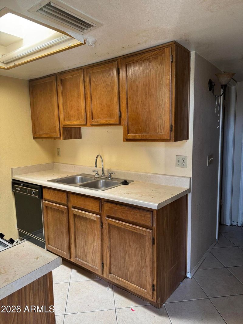 8888 N 47th Ave #252, Glendale, AZ 85302