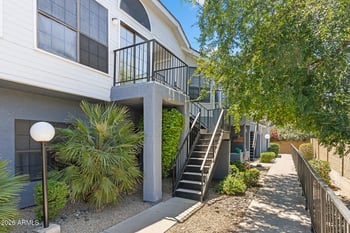 8888 47th Ave #260, Glendale, AZ 85302