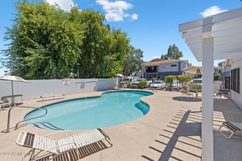 8888 47th Ave #260, Glendale, AZ 85302