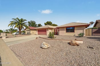 8893 E Fairway Blvd, Sun Lakes, AZ 85248