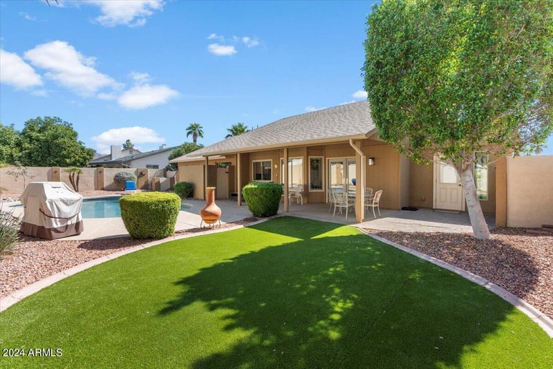 8894 Sheena Dr, Scottsdale, AZ 85260