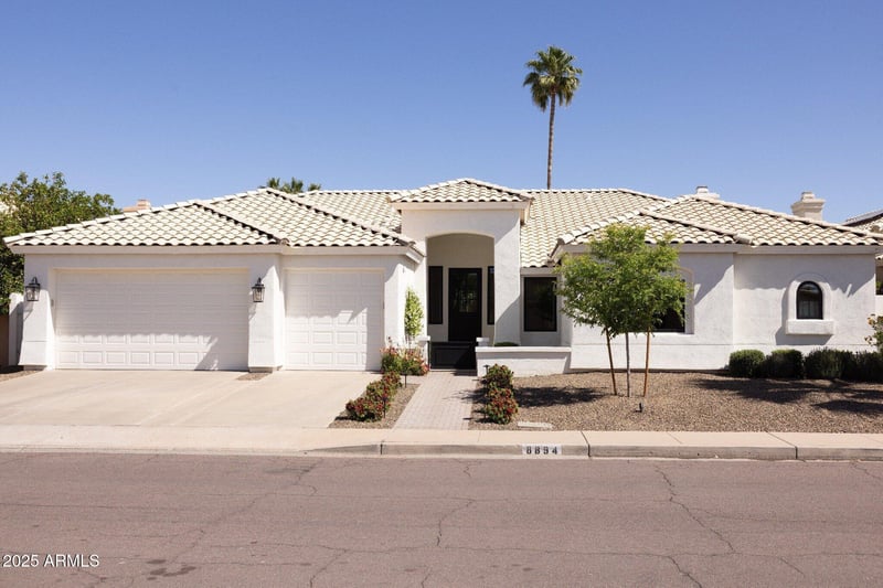 8894 Wood Dr, Scottsdale, AZ 85260