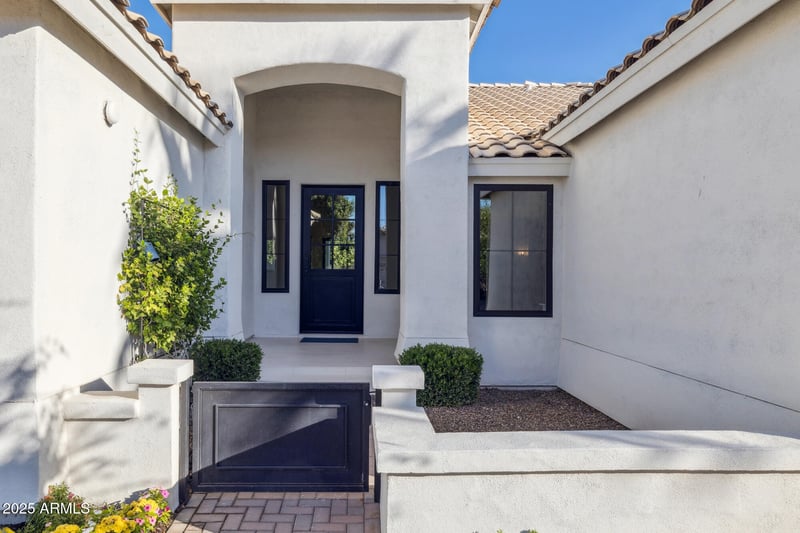 8894 Wood Dr, Scottsdale, AZ 85260