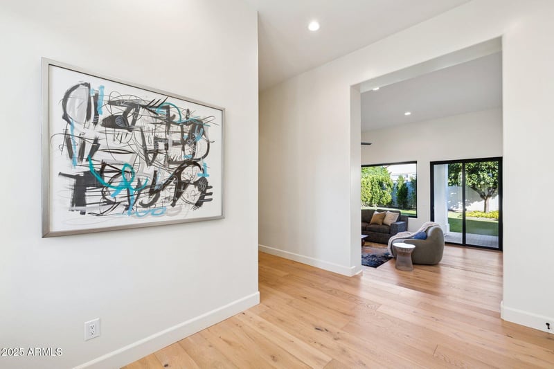 8894 Wood Dr, Scottsdale, AZ 85260