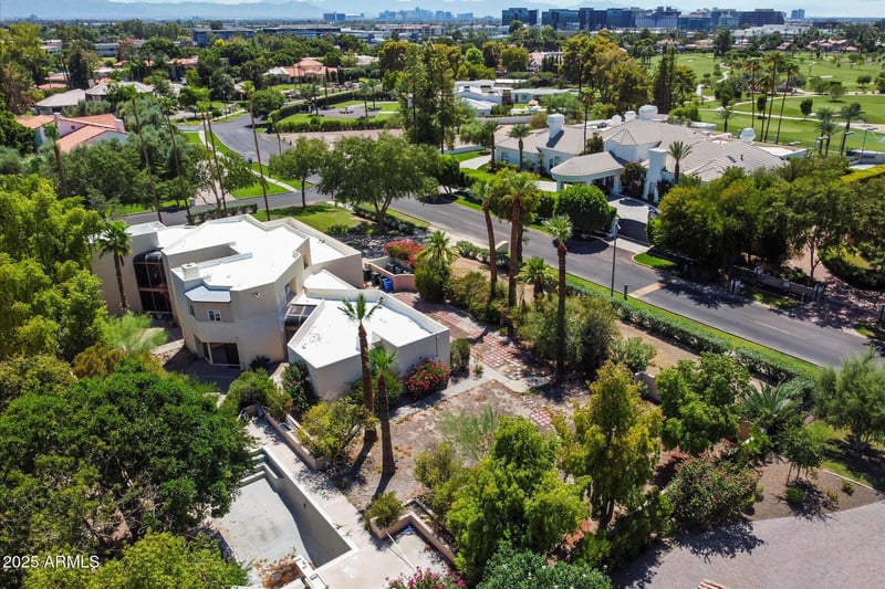 89 Biltmore Estate, Phoenix, AZ 85016