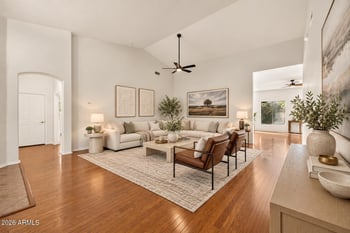 89 E Elgin St, Gilbert, AZ 85295