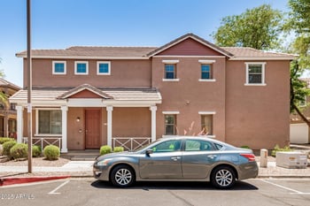 89 Palomino Dr, Gilbert, AZ 85296
