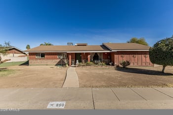 890 Del Rio St, Chandler, AZ 85225