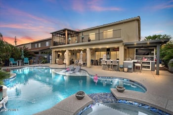 890 Heather Dr, San Tan Valley, AZ 85140