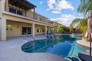 890 Heather Dr, San Tan Valley, AZ 85140