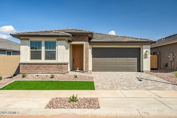 890 Macaw Dr, Queen Creek, AZ 85140