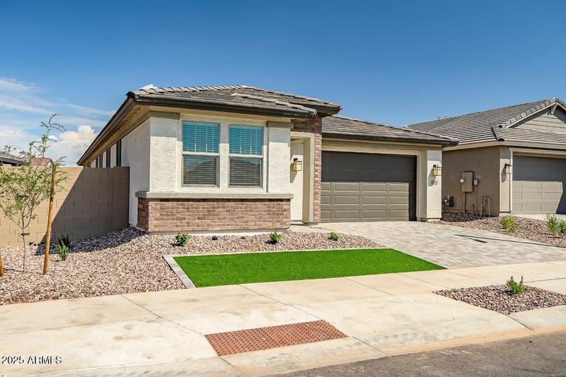 890 Macaw Dr, Queen Creek, AZ 85140