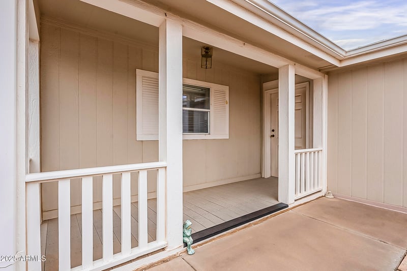 890 Tee St, San Tan Valley, AZ 85140