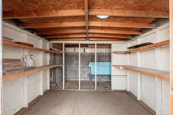 8902 Columbus Ave, Phoenix, AZ 85037