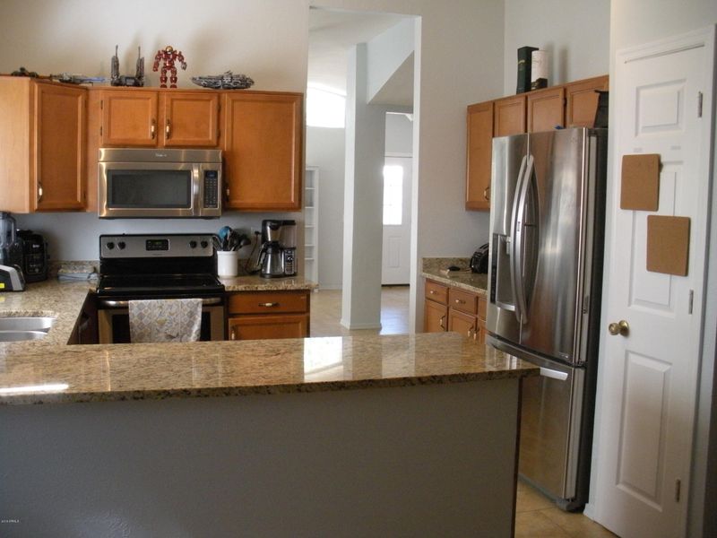 8902 W Cambridge Ave, Phoenix, AZ 85037