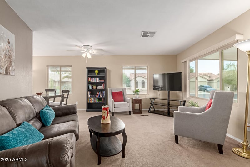 8905 Indiana Ave, Sun Lakes, AZ 85248