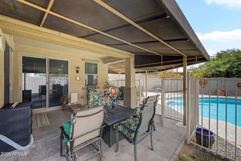 8906 102nd Ln, Peoria, AZ 85345