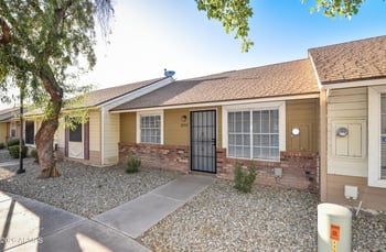 8907 Manzanita Dr, Peoria, AZ 85345